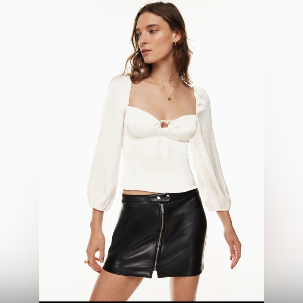 Aritzia- Wilfred Novella Blouse